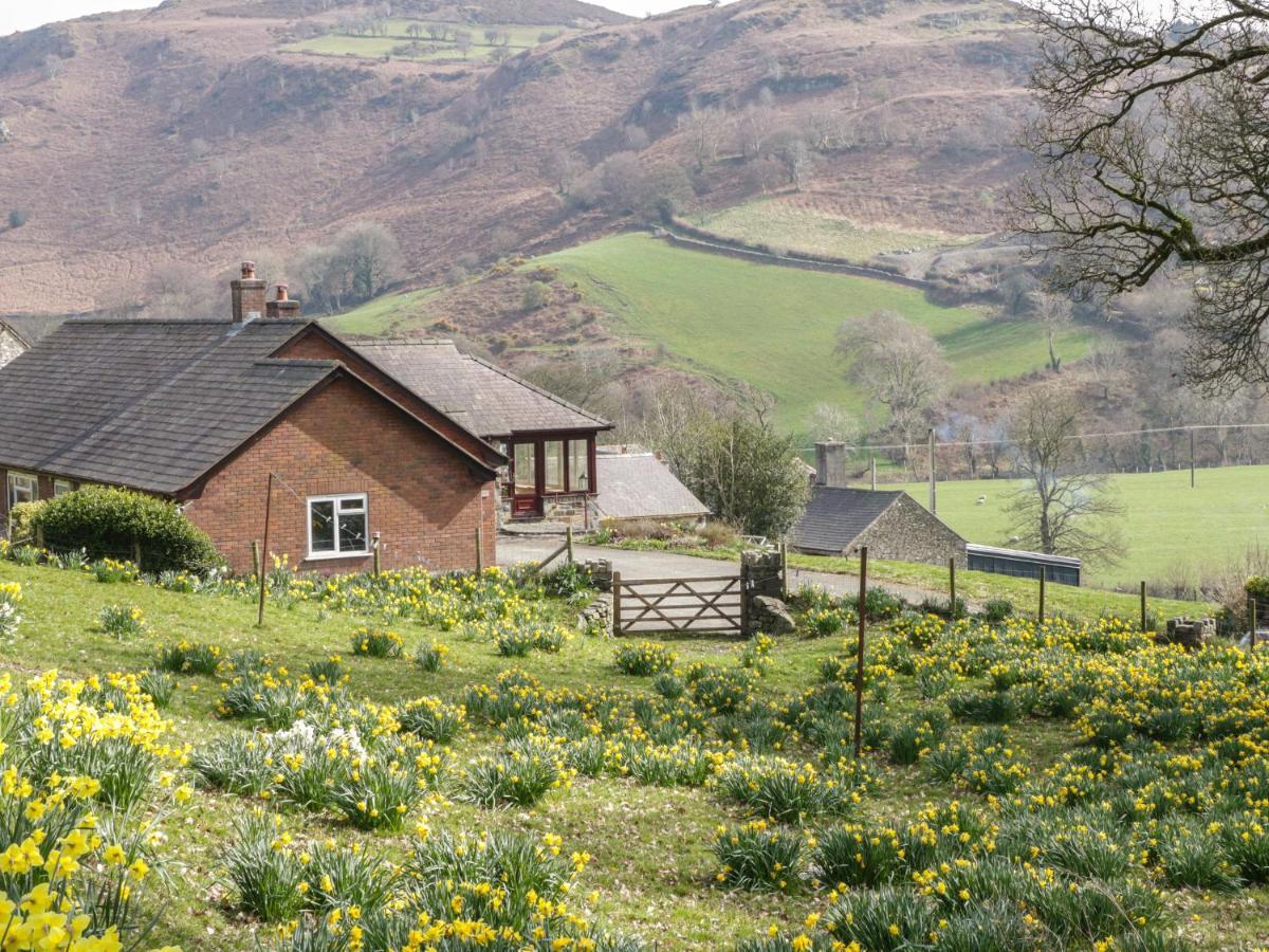 Cwm Heulog Villa Abergele Exterior photo